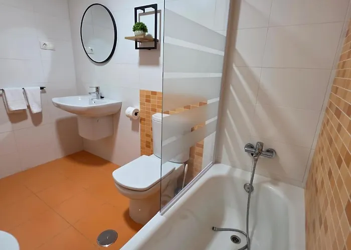 Costa Playa De Llas, Terraza, Piscina Y Pista De Padel * Foz