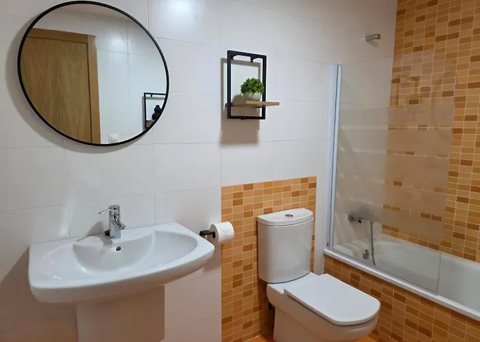 Costa Playa De Llas, Terraza, Piscina Y Pista De Padel Foz